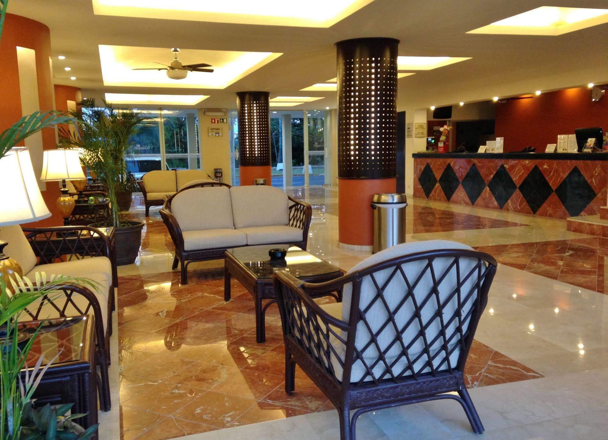 Hotel Bonampak Cancún Eksteriør billede